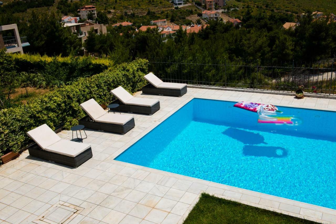 Villa Olympia Vip Dhráfi エクステリア 写真