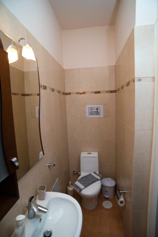 Villa Olympia Vip Dhráfi エクステリア 写真