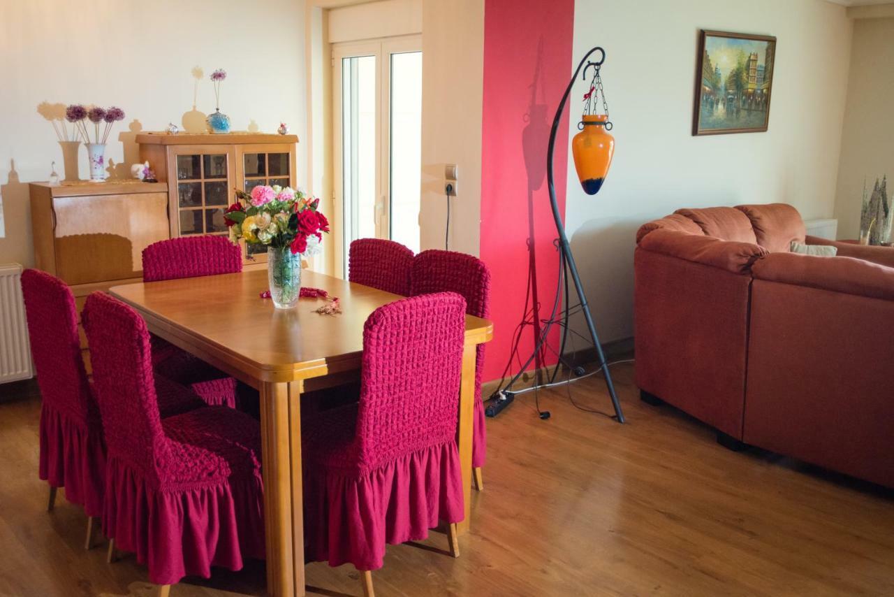 Villa Olympia Vip Dhráfi エクステリア 写真